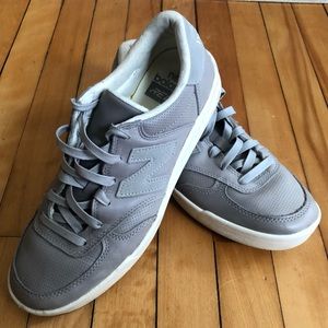 New Balance Leather Court Shoes - Gray - Size 9.5